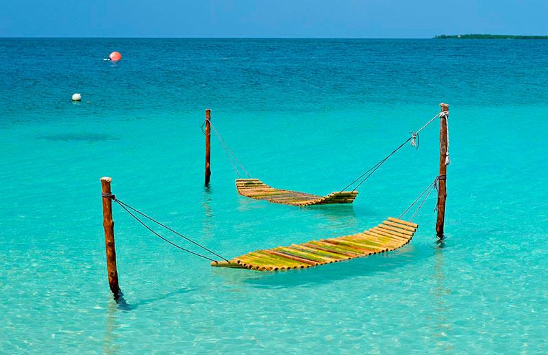 Um lindo lugar para descansar e conhecer as belezas do Mar do Caribe: IlhaMucura