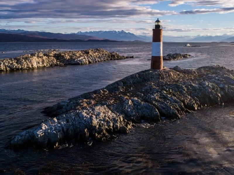 Inverno na Patagônia: A navegação pelo Canal Beagle é uma das atividades para explorar Ushuaia