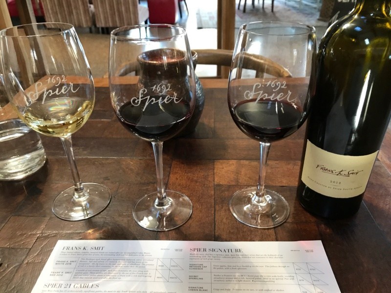 O que fazer em Cape Town? provar os melhores vinhos